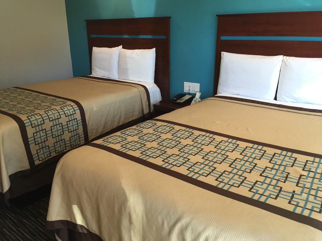 Continental Motel