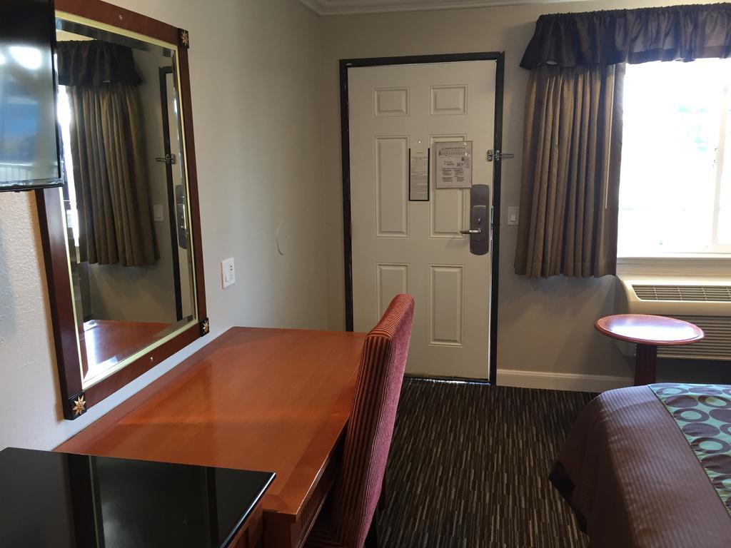 Motel Continental 2*